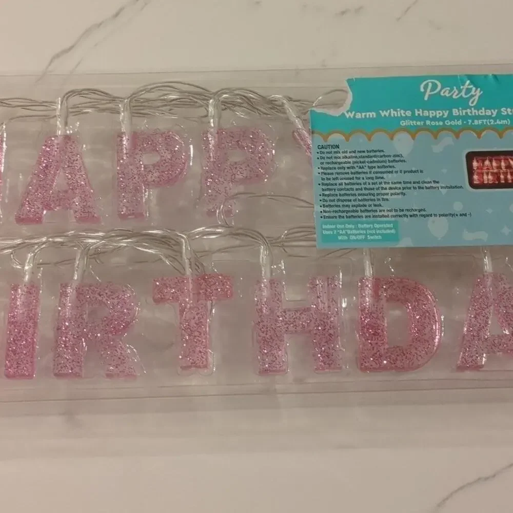 Happy birthday string light NWT